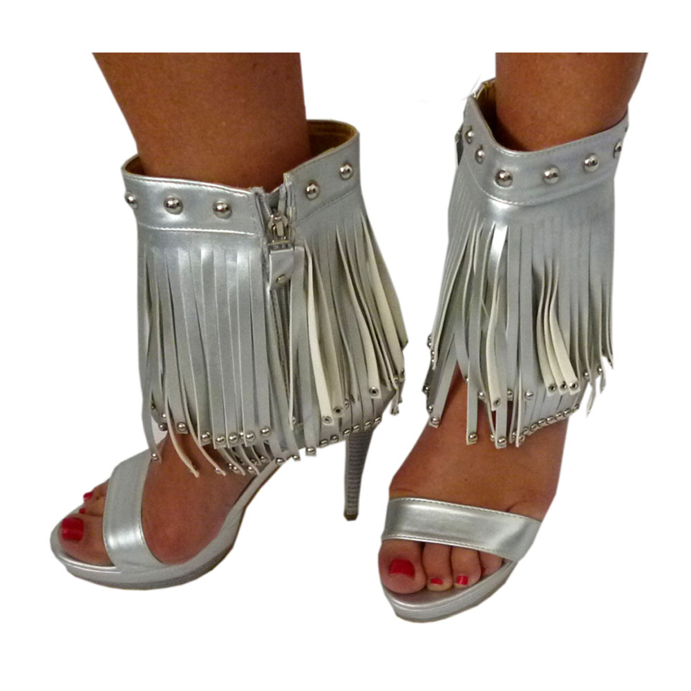 Pumps silber mit Fransen