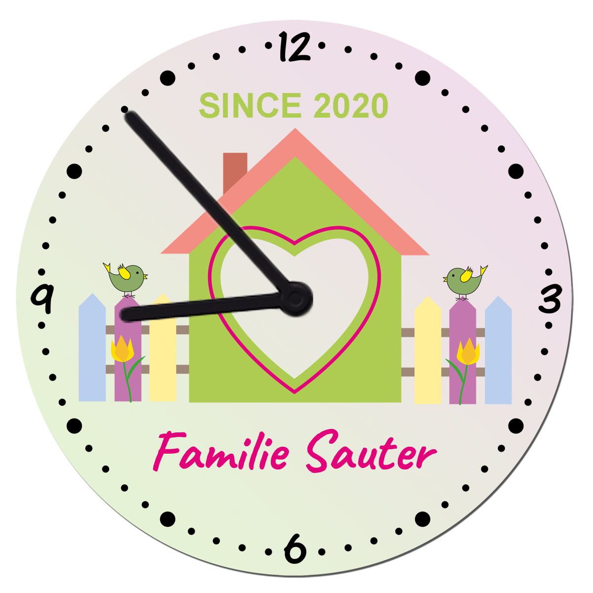 Wanduhr mit Name zum Einzug Haus