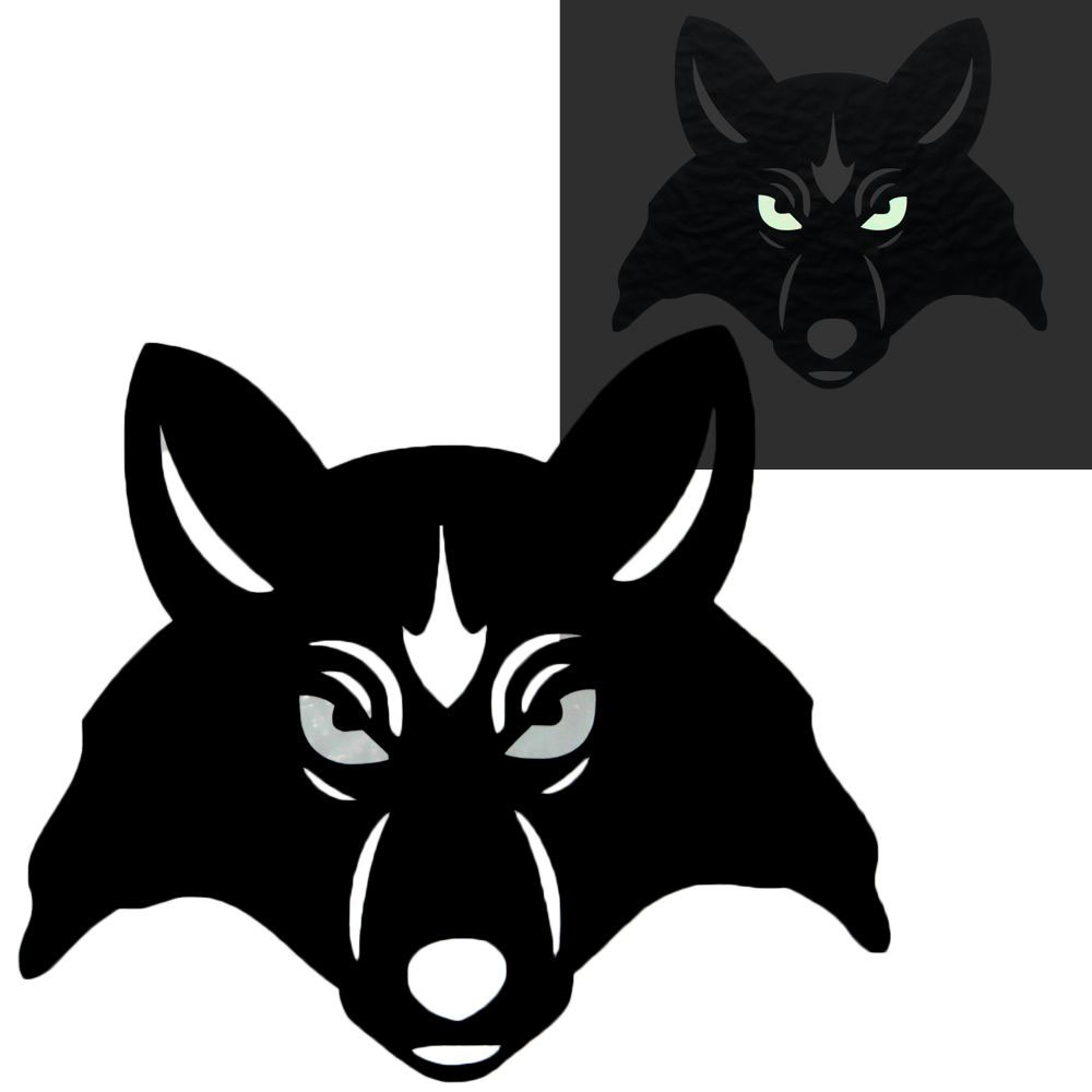 Wandtattoo Wolf mit leuchtenden Augen bei Nacht